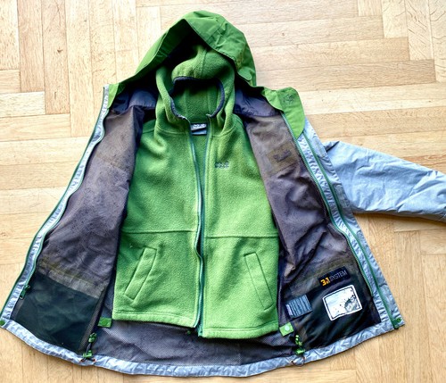 Jack wolfskin - ⭐️⭐️⭐,
